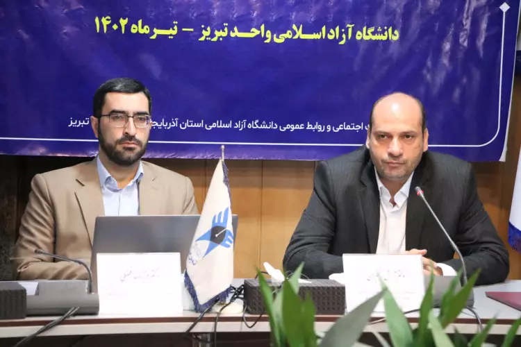 با حضور مسئولین:شورای حقوقی دانشگاه آزاد اسلامی استان آذربایجان شرقی برگزار شد