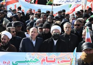 جهادکشاورزی آذربایجان شرقی وکشاورزان در راهپیمایی ٢٢ بهمن