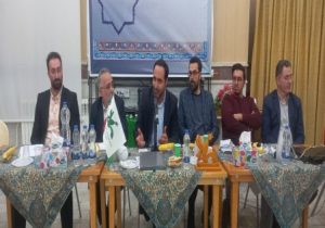 تبلیغات سوء در فضای مجازی در شکل‏گیری نگرش و باورهای اشتباه نوجوانان و جوانان نقش دارد