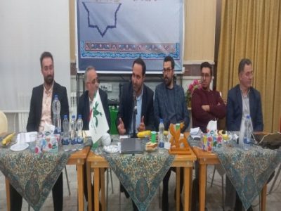 تبلیغات سوء در فضای مجازی در شکل‏گیری نگرش و باورهای اشتباه نوجوانان و جوانان نقش دارد