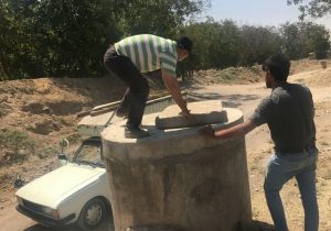منهول های خط انتقال فاضلاب یاش چای خسروشاه ایمن سازی و در مقابل ورود سیلاب به داخل خط انتقال غیر قابل نفوذ گردید
