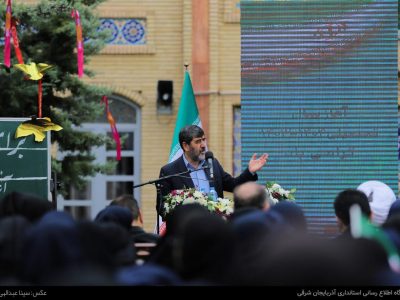 آینده ایران در قلب و ذهن دانش آموزان در حال شکل گیری است
