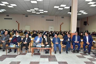 در مراسم گرامیداشت روز جهانی رادیولوژی مطرح شد؛فعالیت ۸۰۰ نفر در رشته پرتوپزشکی در آذربایجان شرقی