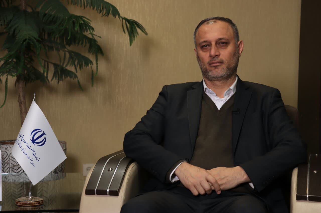 تضمین رونق اقتصادی در گرو حمایت از بخش تولید و تامین زیرساختها برای توسعه سرمایه گذاری صنعتی