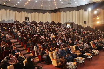 رئیس دانشگاه علوم پزشکی تبریز:ارائه خدمات مطلوب به پرستاران پیگیری می شود