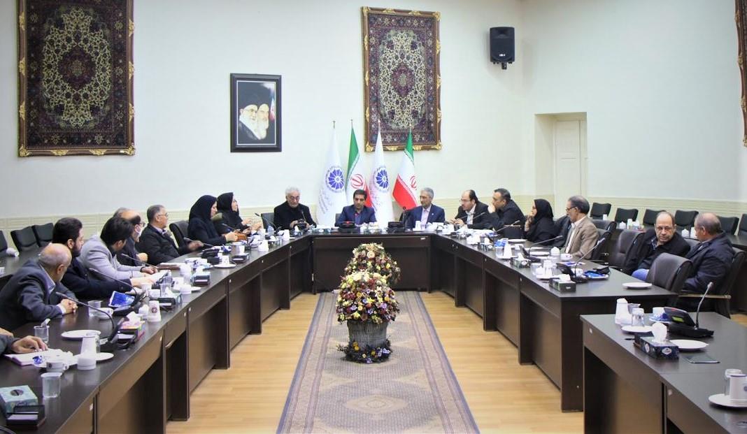 نشست مشترک نمایندگان اتاق تبریز در هیأت‌های بدوی و تجدیدنظر تشخیص مطالبات تأمین اجتماعی آذربایجان‌شرقی