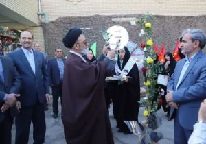 زنگ مهر و مقاومت در مدارس استان طنین انداز شد