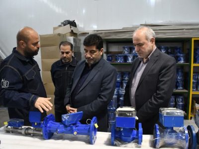 بازدید رئیس سازمان ازشرکت دانش بنیان تولیدکننده کنتورهای هوشمند چاه های کشاورزی
