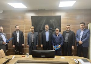 با حضور مدیرعامل آب وفاضلاب آذربایجان شرقی از کارکنان مدیریت تنش آبی استان تجلیل شد