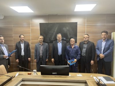 با حضور مدیرعامل آب وفاضلاب آذربایجان شرقی از کارکنان مدیریت تنش آبی استان تجلیل شد