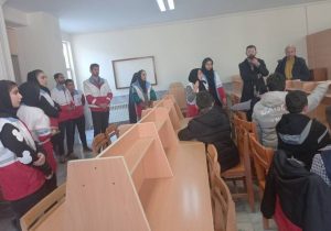 برگزاری مانور ایمنی در برابر زلزله در کتابخانه های عمومی فرهنگ و معلم شهرستان جلفا