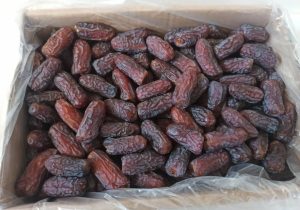 آذربایجان شرقی بدون حتی یک نخل، در جایگاه برتر فرآوری و بسته‌بندی خرما در کشور