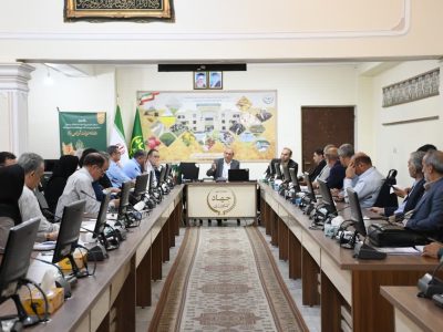 تجهیز گلخانه‌ها به پنل‌های خورشیدی، بخشی از ناترازی‌های موجود را رفع می کند