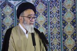 راهکار رسیدن به عدالت، ترویج افکار مبارزه با اشرافی‌گری در ذهن مردم است