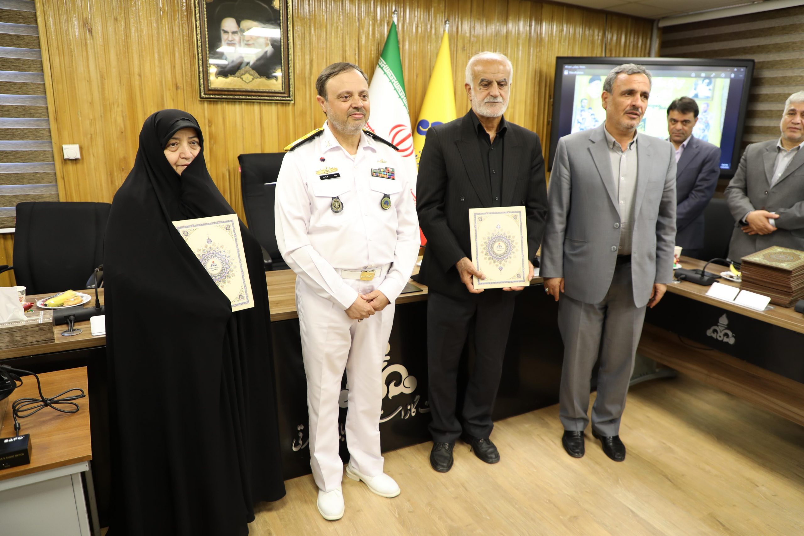 تجلیل از ایثارگران شرکت گاز استان آذربایجان شرقی همزمان با هفته دفاع مقدّس
