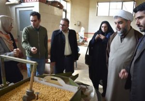 بازدیدتعدادی از همکاران دانشگاه جامع علمی کاربردی استان آذربایجان شرقی از محیط کار آفرینی دانش آموخته دانشگاه جامع علمی کاربردی