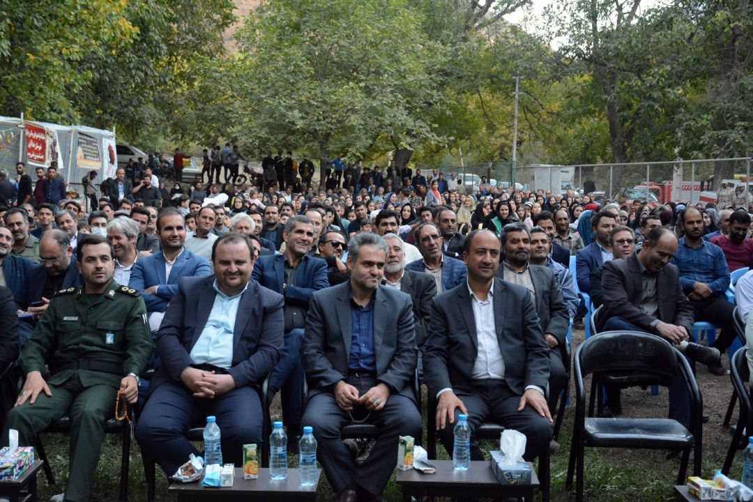 سومین جشنواره انار شهرستان خداآفرین در روستای هدف گردشگری مردانقم برگزار شد