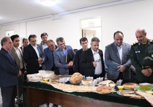 برگزاری اولین جشنواره پخت نان محلی در شهرستان اهر