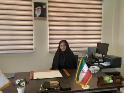 فارغ التحصیلان مرکز آموزش علمی کاربردی شیرین عسل دارای اولویت استخدام در شرکت شیرین عسل می باشند