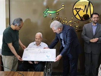 اهدای جوایز برندگان نوبت اول قرعه کشی پویش با انرژی در برق تبریز