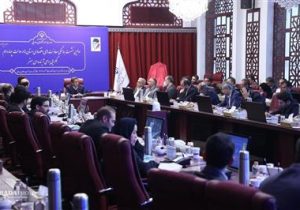 پنل بررسی چالشها و مشکلات معاونتهای اقتصادی استانها با مشارکت معاون اقتصادی استان آذربایجانشرقی