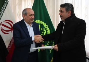 تجلیل سرپرست سازمان جهاد کشاورزی آذربایجان شرقی از مدیرکل دامپزشکی آذربایجان شرقی