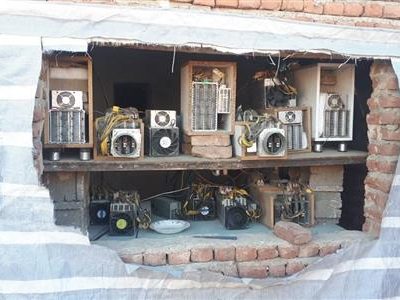 کشف ۴۴ دستگاه استخراج رمز ارز غیرمجاز در شهرستان آذرشهر