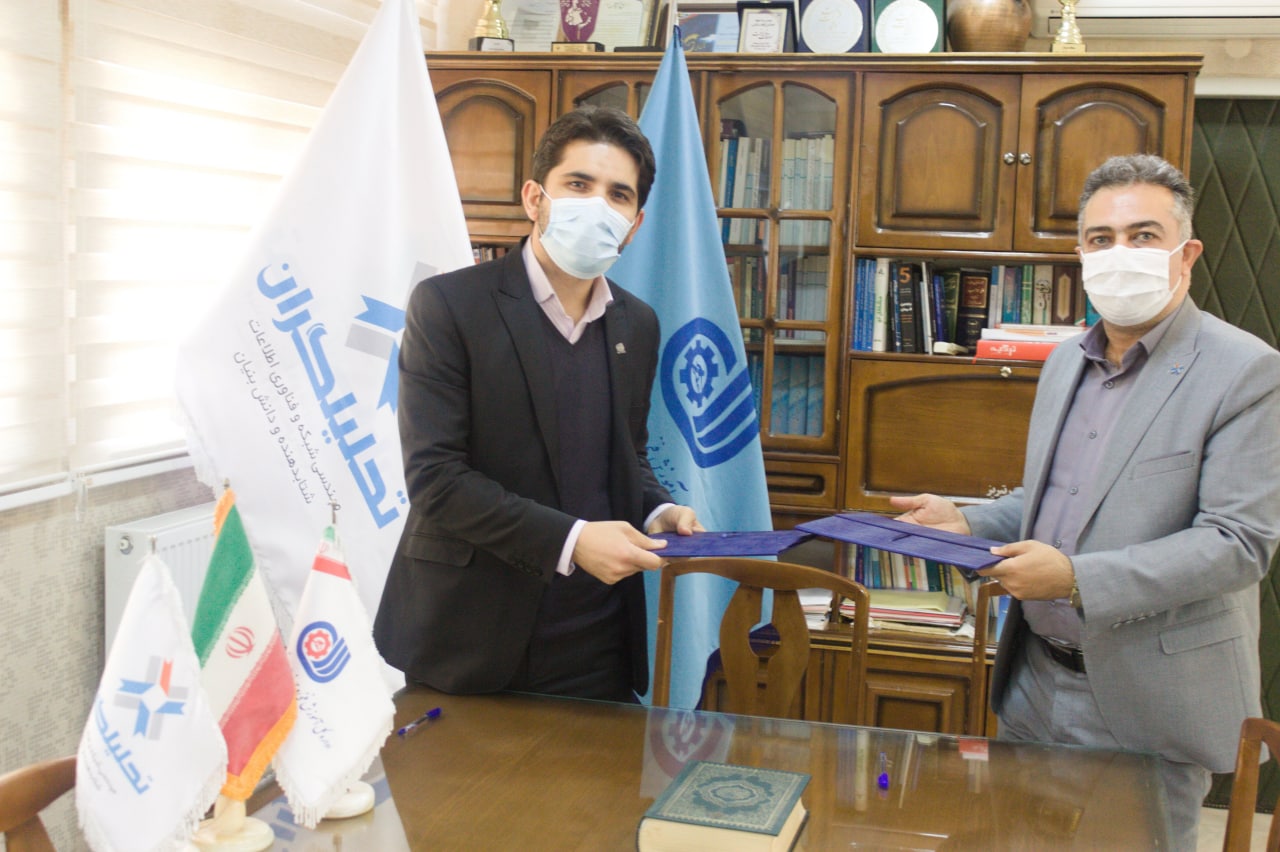 انعقاد تفاهمنامه همکاری آموزشی اداره کل آموزش فنی و حرفه ای آذربایجان شرقی با شرکت دانش بنیان و شتاب دهنده تحلیلگران