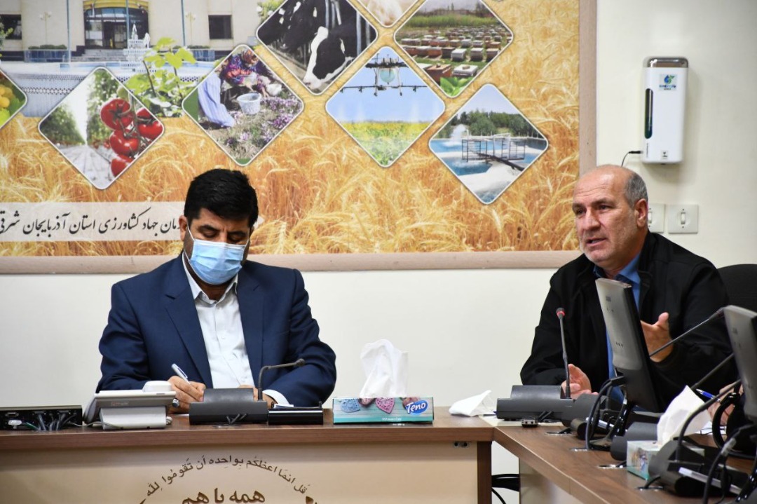 نقش رادیو در ترویج کشاورزی با تأکید بر تولید دانش بنیان/ رادیو کلاس سیار ترویج کشاورزی به شمار می آید/پخش برنامه رادیویی کندیمیز با بیش از ۸ هزار دقیقه در سال گذشته
