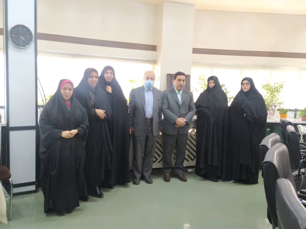 جوانان باید وارد عرصه شوند…