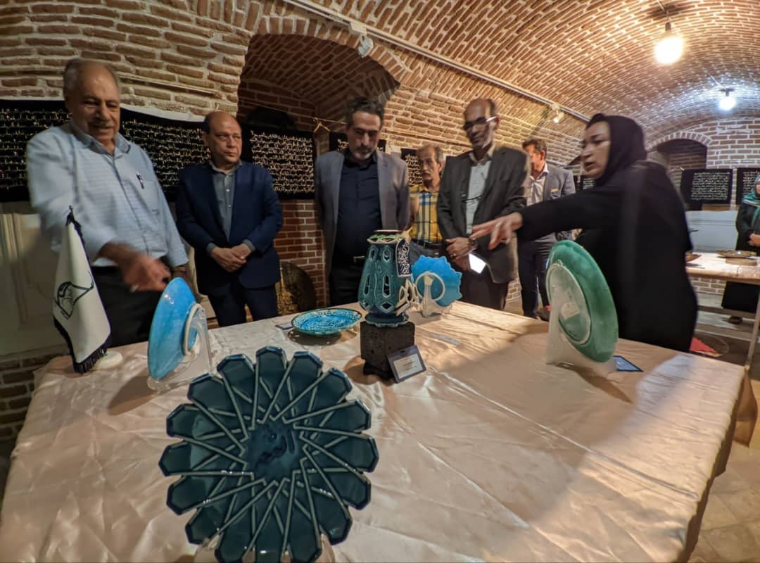افتتاح نمایشگاه صنایع‌دستی قربان تا غدیر در خانه تاریخی شربت اوغلی