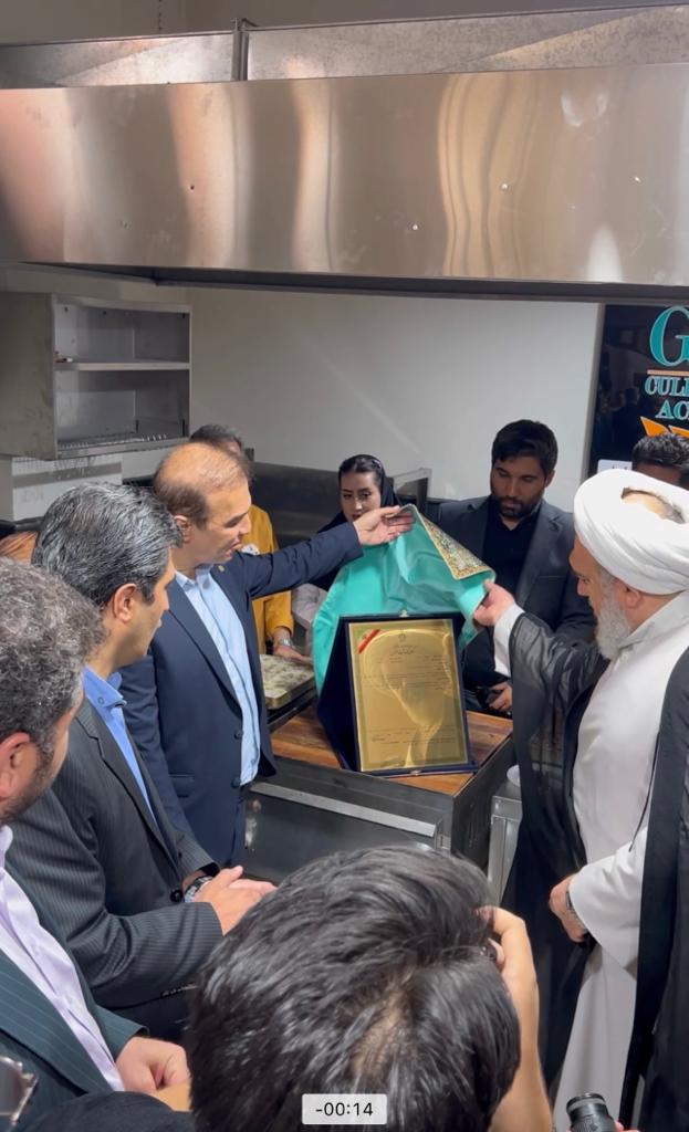 کریمی، رئیس اتحادیه قنادان کلانشهر تبریز، خبر داد: رونمایی از چندین شیرینی به عنوان سوغات جدید استان