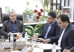 استقبال دانش آموزان آذربایجانی از فستیوال