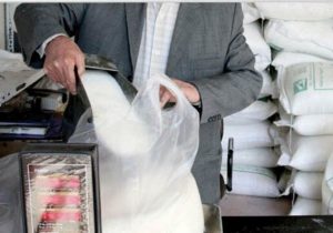 توزیع۵۱۴ تن شکر برای تنظیم بازار در آذربایجان شرقی