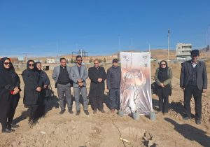 غرس ۳ هزار اصله نهال در راستای گرامیداشت روز جهانی خاک در شهرستان عجب شیر
