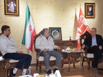 در شرایط تحریمی یکی از نیازهای راهبردی کشور در تراکتورسازی تولید و تامین می شود