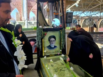 آیین غبارروبی مزار شهدا و تجدید میثاق با آرمان‌های والای شهیدان با حضور سرپرست و همکاران پارک علم و فناوری آذربایجان شرقی
