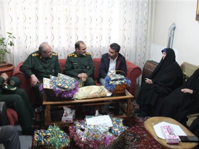 دیدار مسئولان سپاه و اوقاف تبریز با مددجویان مرکز نگهداری دورنالار به مناسبت ولادت حضرت معصومه (س) و روز دختر