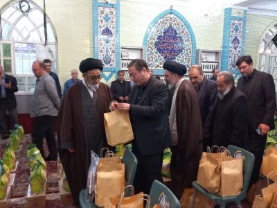 توزیع ۲ هزار بسته تحصیلی در آستان مقدس امامزاده سید ابراهیم تبریز