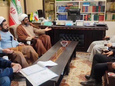 دیدار امام جمعه بخش تسوج با مدیر کل اوقاف و امور خیریه استان آذربایجان شرقی