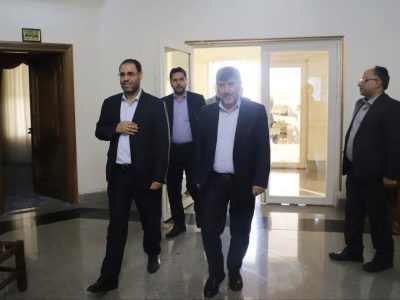 دقایقی پیش وزیر آموزش و پرورش به همراه رییس سازمان نوسازی مدارس کشور وارد تبریز شد