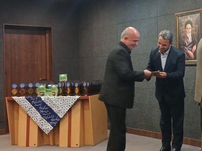 کمیته امداد آذربایجان شرقی استان برتر در طرح مدارس همدل شد