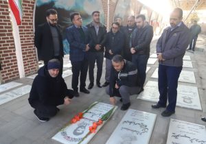تجدید میثاق مدیرکل و کارکنان نوسازی مدارس آذربایجان شرقی با آرمان های شهدای هشت سال دفاع مقدس