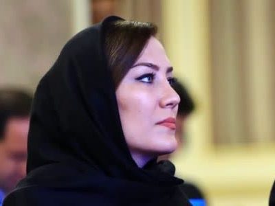 بانوی تبریزی نماینده ایران در نشست سالانه ارتباطات سوئیس