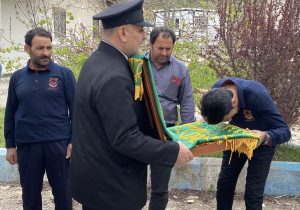 حضور خادمین و پرچم بارگاه رضوی در معدن مس سونگون