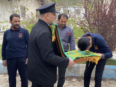 حضور خادمین و پرچم بارگاه رضوی در معدن مس سونگون