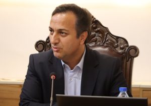 موزه‌داران و مجموعه‌داران خصوصی حافظان هویت تاریخی استان هستند