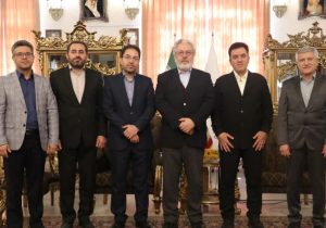 دیدار دبیر کل مرکز تحقیقات تاریخ، هنر و فرهنگ اسلامی (ارسیکا) با شهردار تبریز در حاشیه جشنواره بین‌المللی خلاقیت و نوآوری در هنرهای اسلامی و صنایع‌دستی