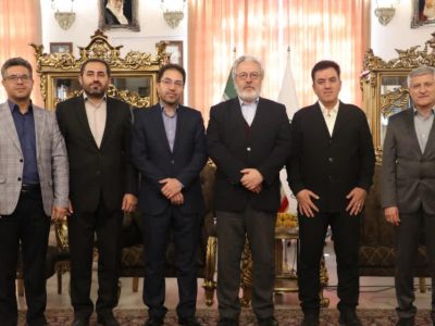 دیدار دبیر کل مرکز تحقیقات تاریخ، هنر و فرهنگ اسلامی (ارسیکا) با شهردار تبریز در حاشیه جشنواره بین‌المللی خلاقیت و نوآوری در هنرهای اسلامی و صنایع‌دستی