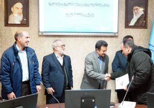 تجلیل از وحید کاظم زاده اندیشه‌ورز فعال و نمونه بخش کشاورزی در دانشگاه تبریز